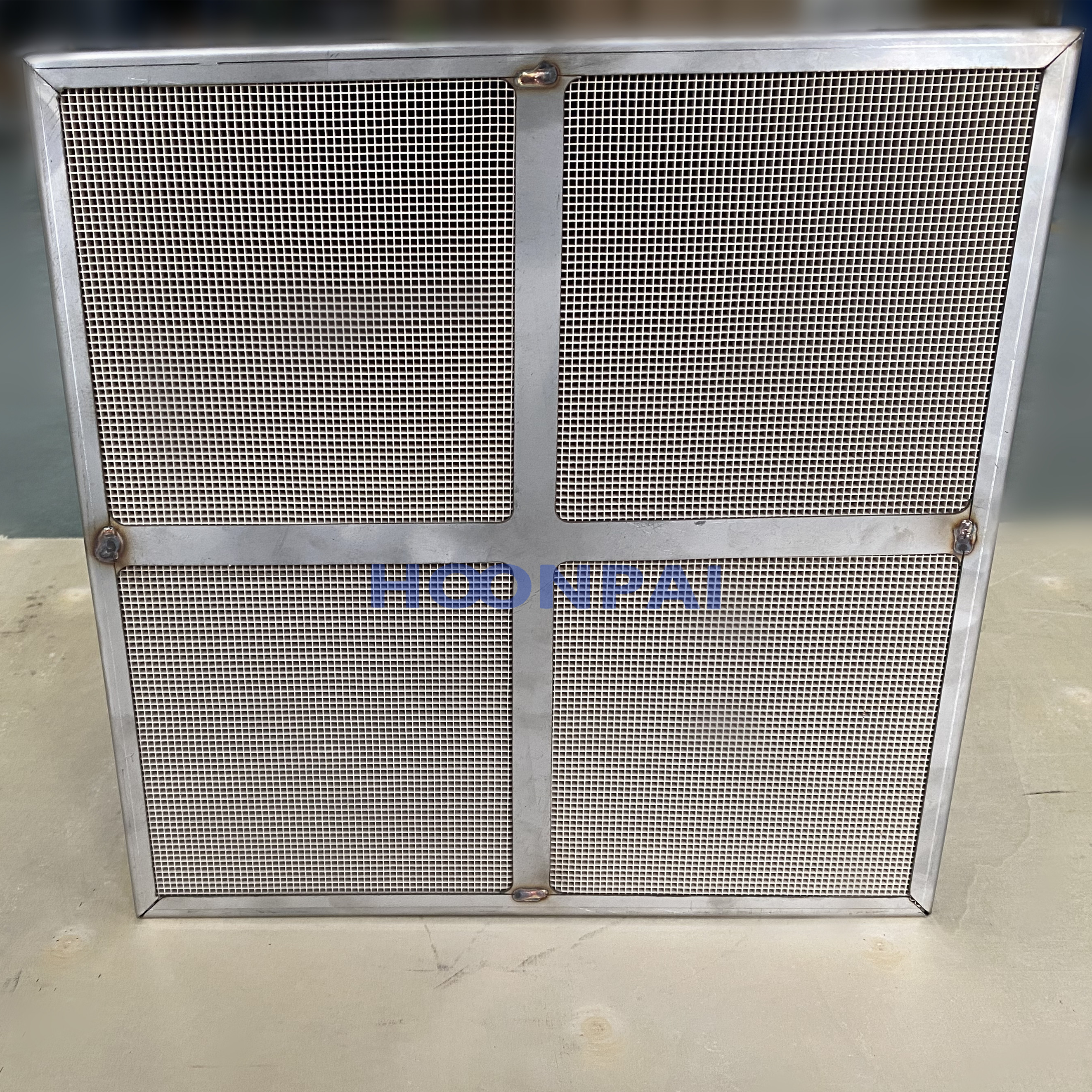 Euro 6 High Efficiency DOC Ceramic Substrate Catalyst Carrier for Exhaust Aftertreatment 