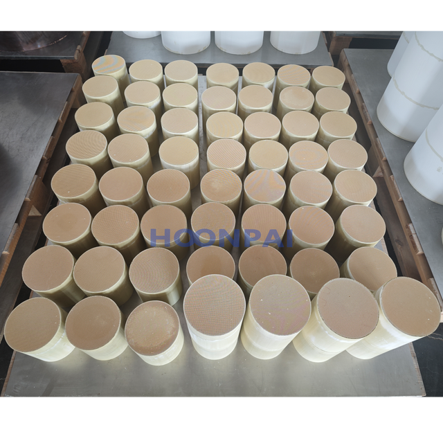 SCR Catalyst Diesel Engine Aftertreatment System Ceramic Substrate for Exhaust System 
