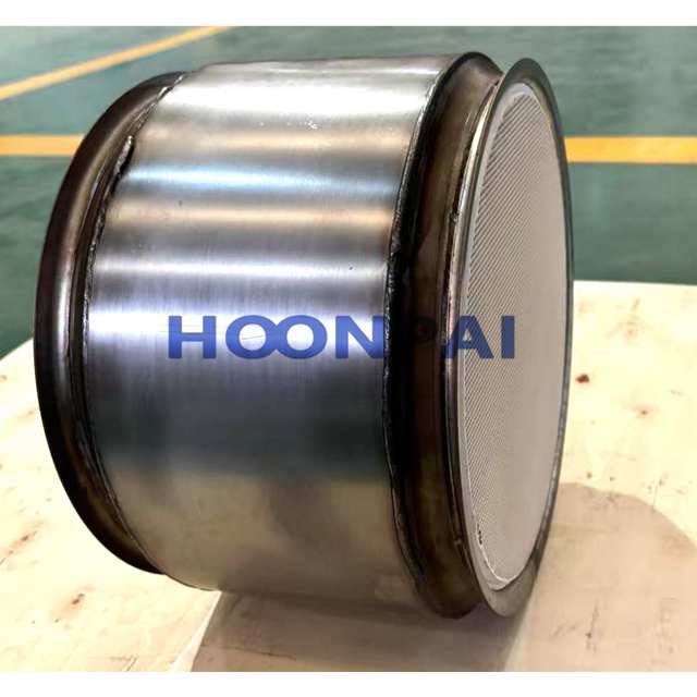 Auto Parts Ceramic POC Diesel Catalytic Converter Diesel Particulate Filter (DPF) Catalyst Converter for Exhaust System