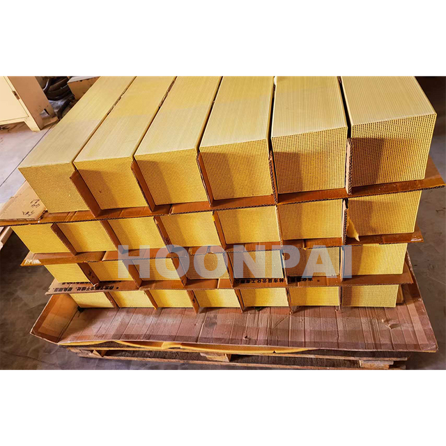 Engine Parts Custom Square Honeycomb Ceramic SCR Catalyst Catalytic Converter for Exhaust System