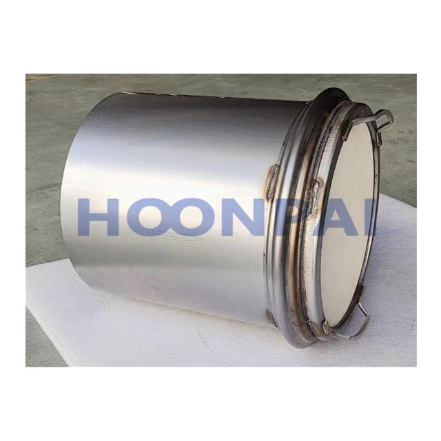 EURO6 DPF Catalytic Converter and Diesel Particulate Filter for VOLVO Truck Parts OEM: 23135528 
