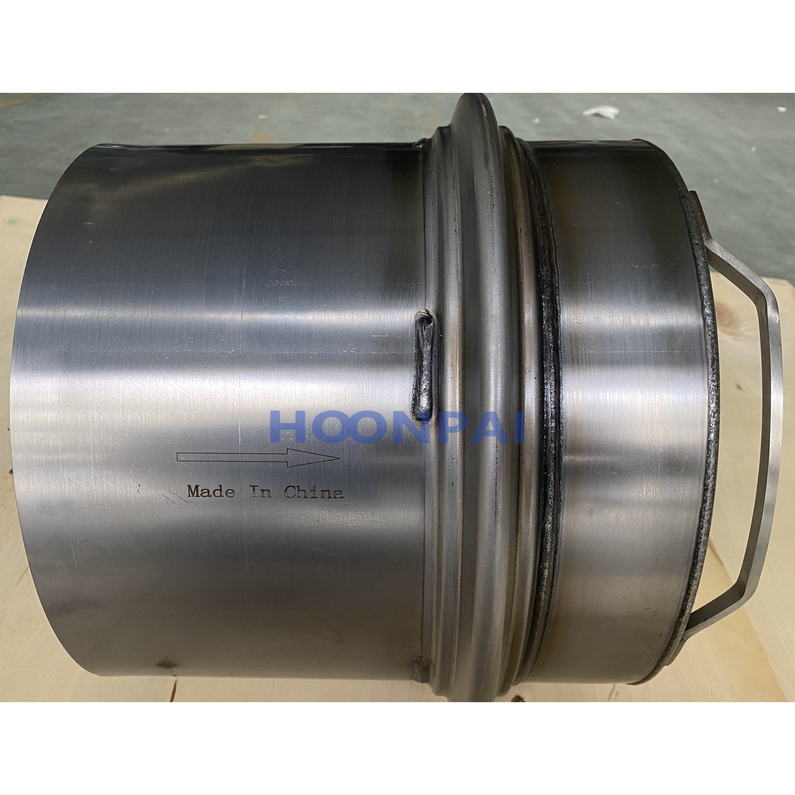 Euro 6 Exhaust Filter Ceramic Honeycomb Catalytic Converter Diesel Particulate Filters DPF for Volvo Truck 23386578, 23264525, 23172193