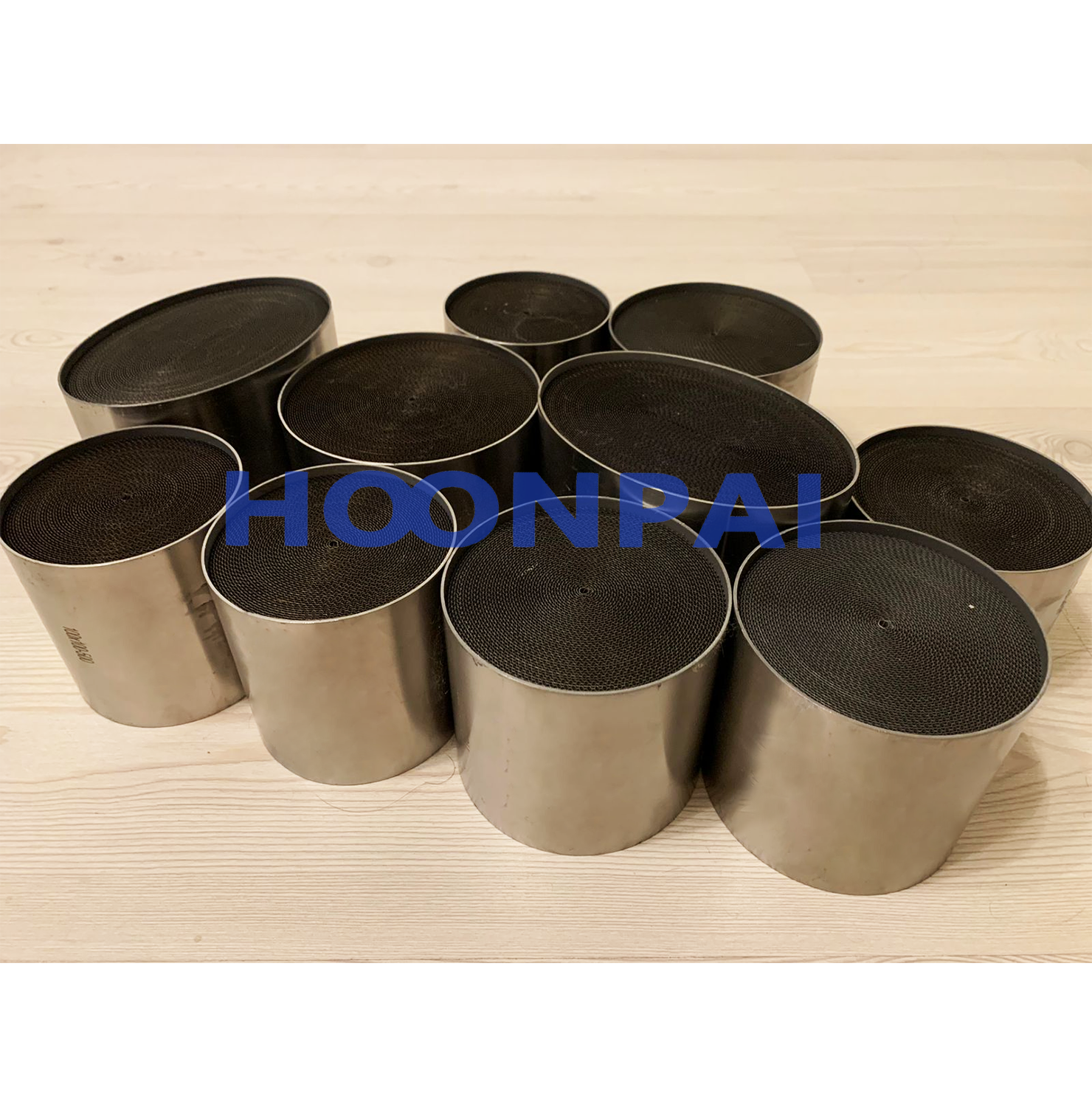 Auto Truck DOC Poc Catalyst Compatible Catalytic Converter for Diesel Engine 21716414, 21716416, 21775793