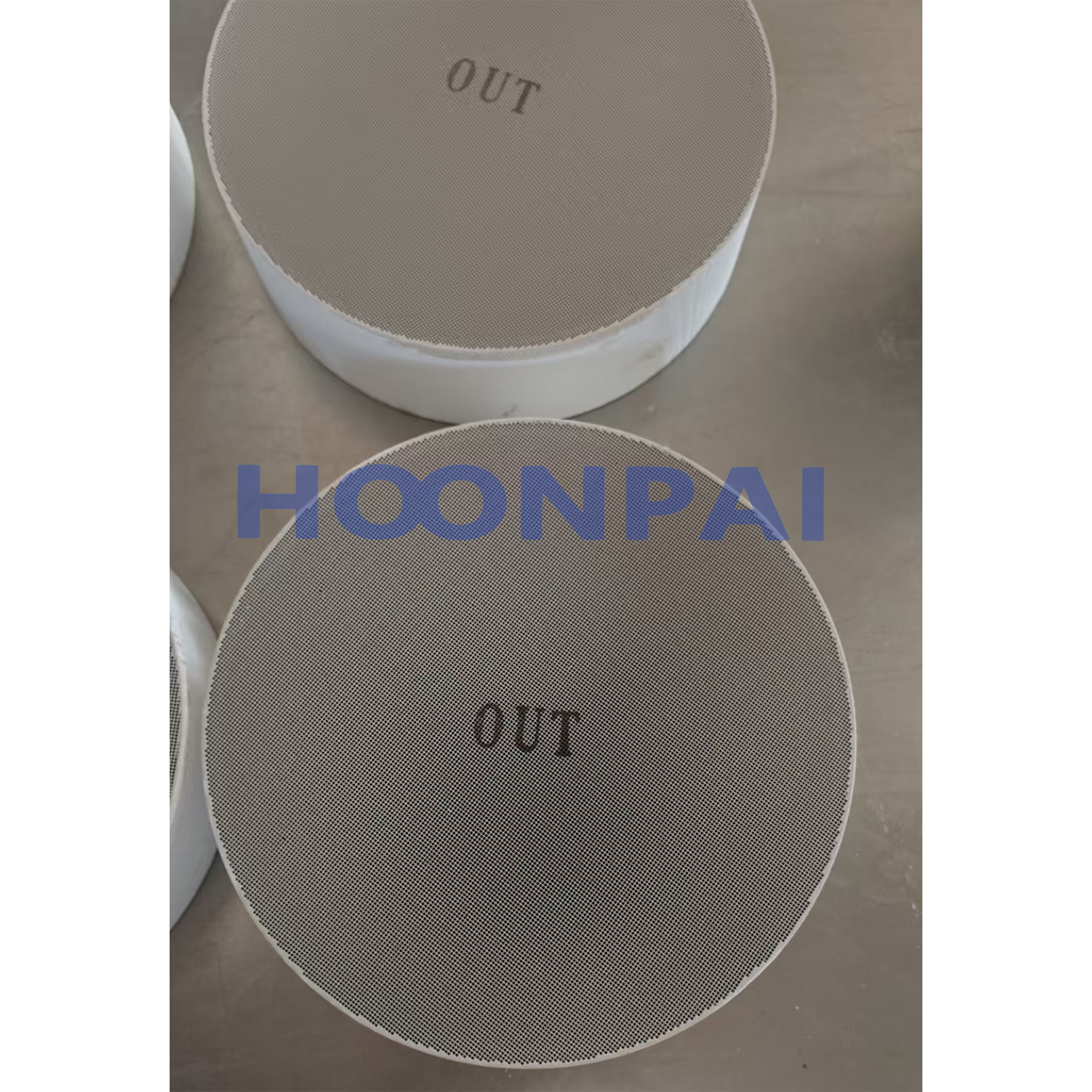 Durable Ceramic DOC Substrate - Efficient Diesel Oxidation Catalyst for Commercial Vehicles