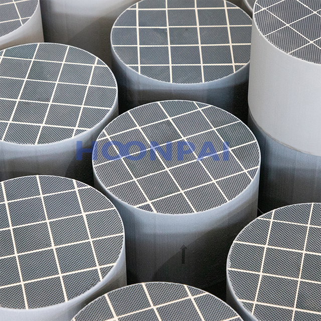 Euro 6 SIC DPF Catalytic Converters Diesel Particulate Filter for Diesel Engine Exhaust System 