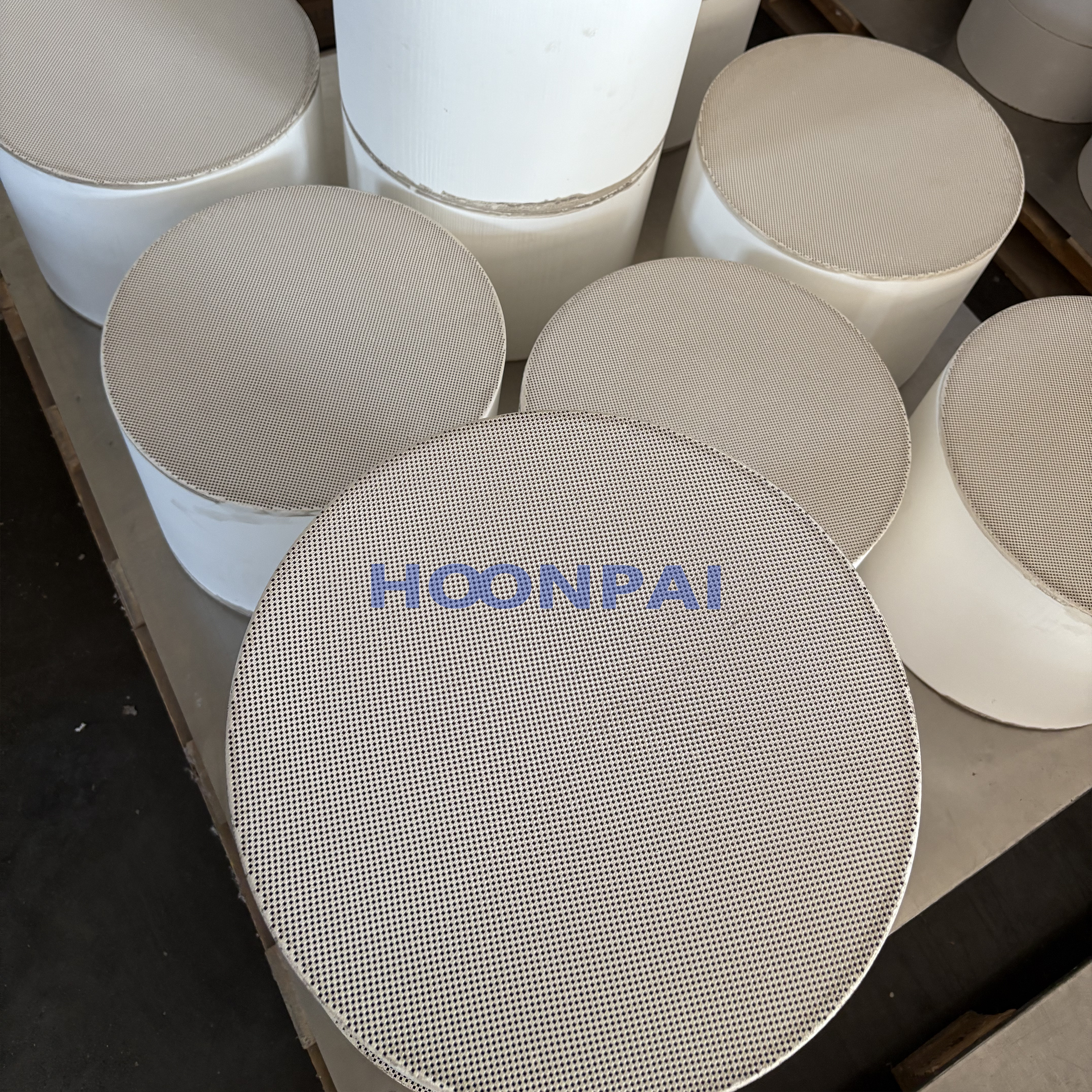 Exhaust System Ceramic Filter Diesel Particulate Filter DPF POC Catalytic Converter Particle Oxidation Catalysts