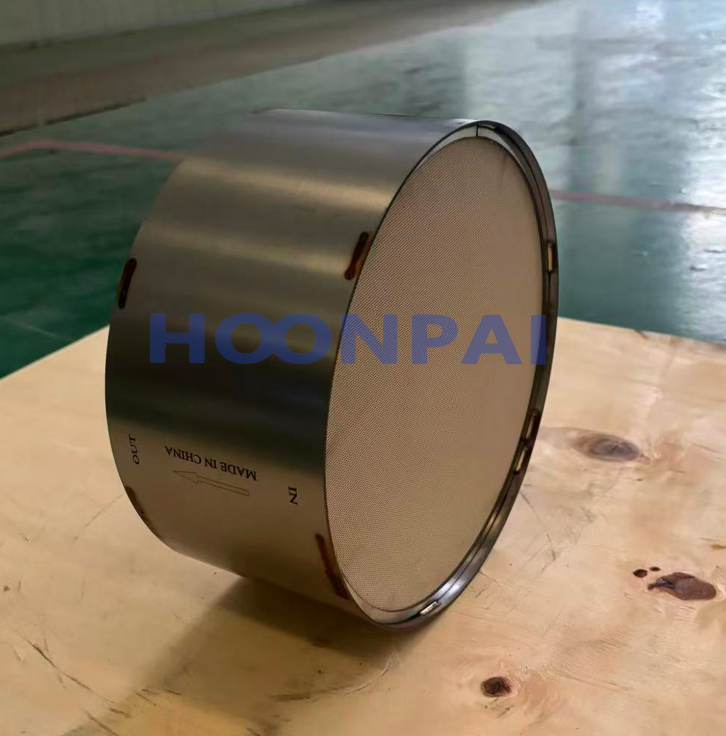 Heavy-Duty Trucks Catalytic Converter Diesel Oxidation Catalyst Durable Ceramic Honeycomb DOC Catalyst 