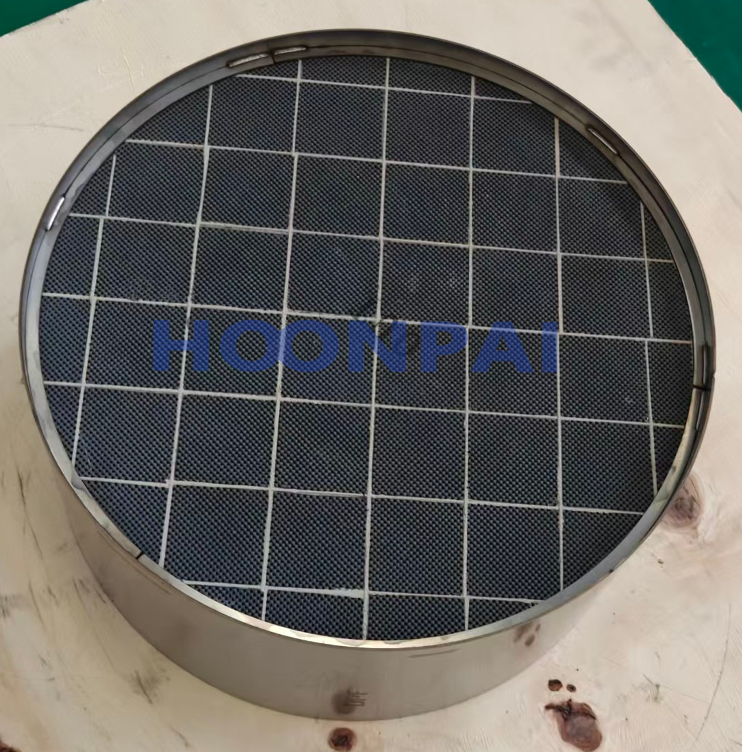 Euro 6 Silicon Carbide SIC DPF Diesel Particulate Filter for Truck Exhaust System