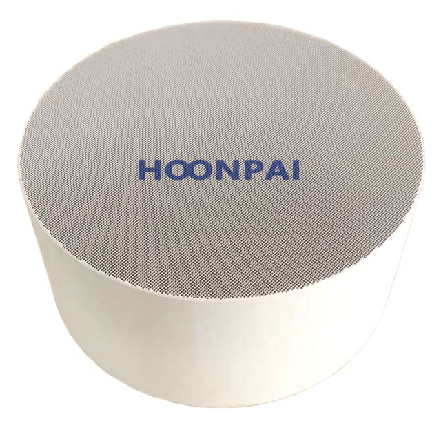 DOC Ceramic Substrate Catalyst/Universal Catalytic Converters for Diesel Truck Parts Exhaust System