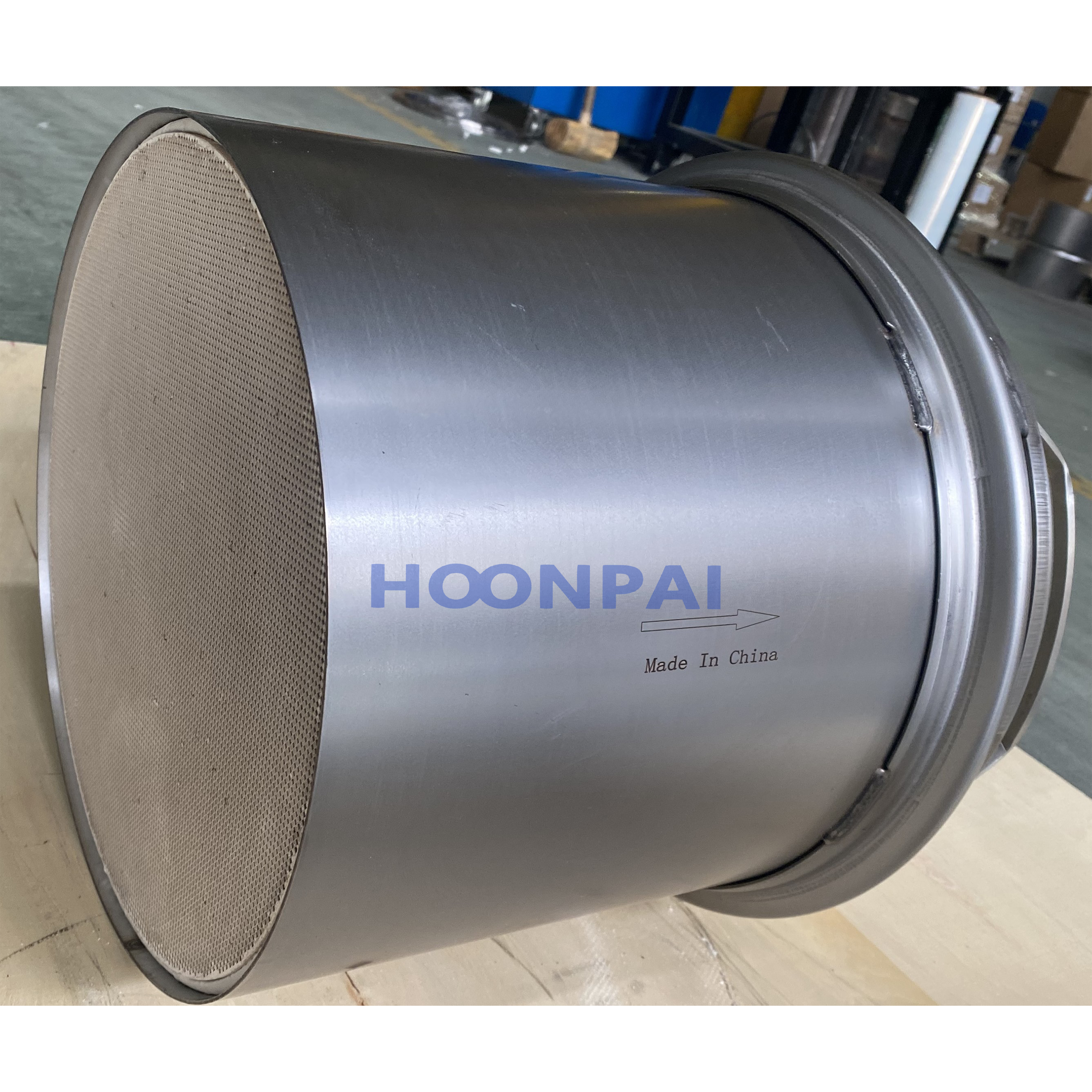 Euro 6 Ceramic Honeycomb Diesel Particulate Filters DPF Catalytic Converter for Volvo Truck 23135528 21775798, 21775802
