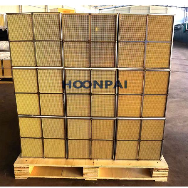 High-Efficiency SCR Catalytic Converter And Diesel Particulate Filter Assembly 