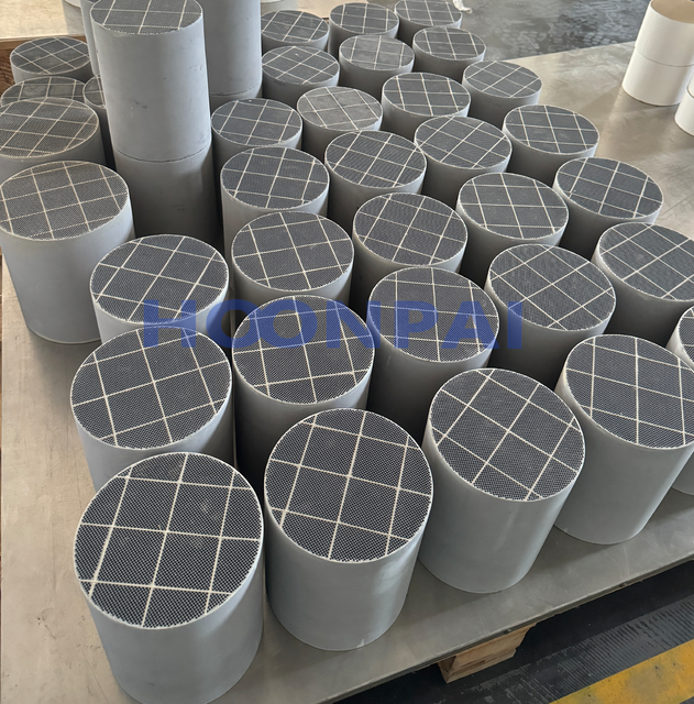 Auto Parts Emission System SiC DPF Ceramic Diesel Particulate Filter for Benz 14902992, 1490299280,A0014902992