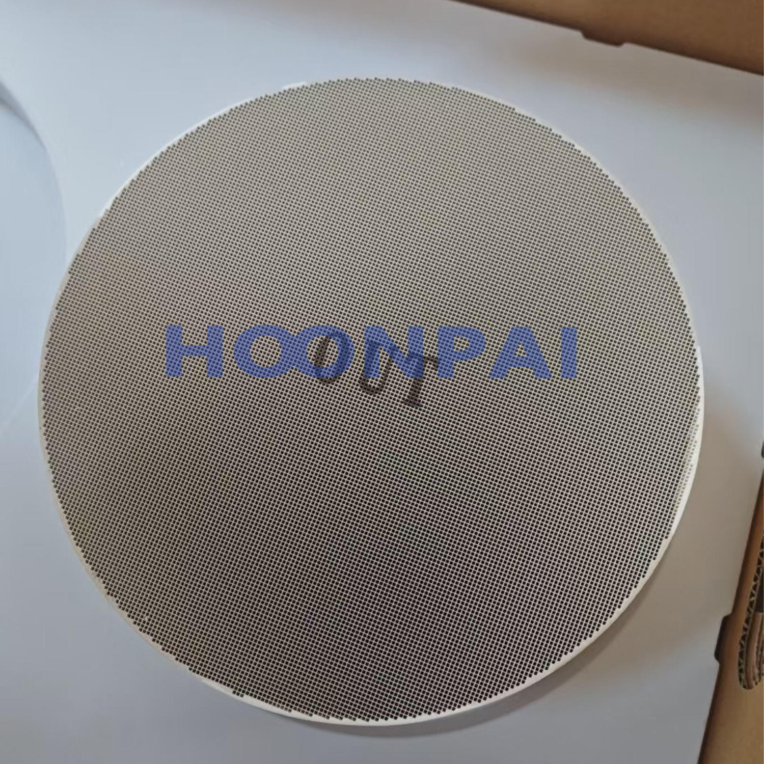 Durable Ceramic DOC Substrate - Efficient Diesel Oxidation Catalyst for Commercial Vehicles