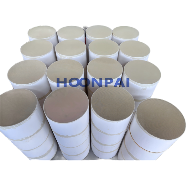 High-Performance Catalytic Converter SCR Catalyst Substrate for Diesel Engine Catalyst Converter